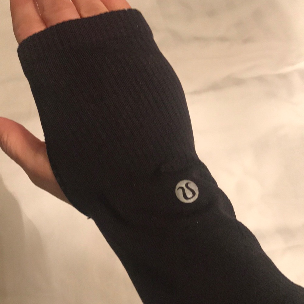 Lululemon Armwarmers